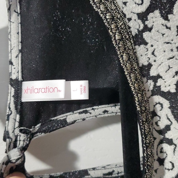 Fit and Flare dress - Picture 4 of 6